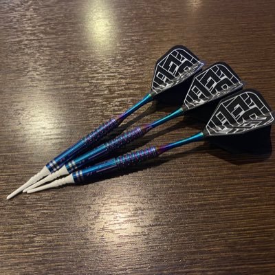 megane_tomegane's profile picture. ダーツ垢です。エアガンも好き。新しいバレル欲しい…