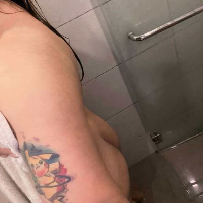 rham_asuncion's profile picture. *Kalmado sa labas, malandi sa DM*