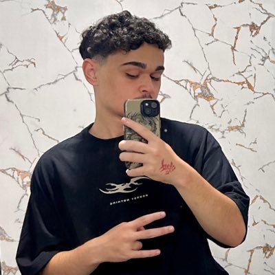 GhostLovedAug's profile picture. sou bom no joguinho online