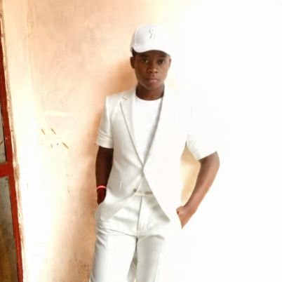 usa_caleb's profile picture. Whatsapp or telegram me +256774975708