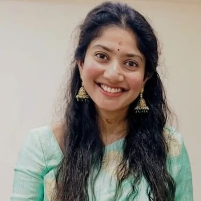 PVAniruddh's profile picture. #SaiPallavi such an angel and her natural beauty is so adorable. Love her acting and dance and role model to me🥹😍.