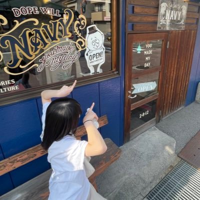 3mabye's profile picture. ring