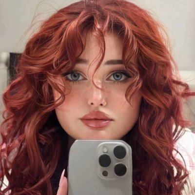 bhaarmeinjaoo's profile picture. Some changes are painful but necessary🌸
