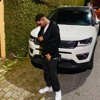 danielmntv22's profile picture. VASCO POR AMOR /+/ FORÇA JOVEM POR IDEAL⚫⚪ 021