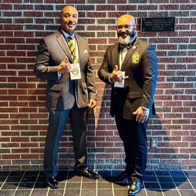 markjay_s0's profile picture. {Hebrew 11:1} FAITH is the substance of things HOPED for, the evidence of things not seen. 👨‍⚕️Triage Nurse 🏠 Hometwn: St lucie county FL🇺🇸 👨‍👧Proud Dad