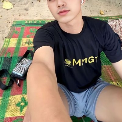 nhan0097's profile picture. 