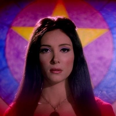 paloma_ploma's profile picture. que fome aquí no pasan estrellas fugaces