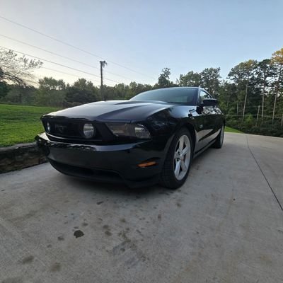 thatguynthn's profile picture. Content Creator.