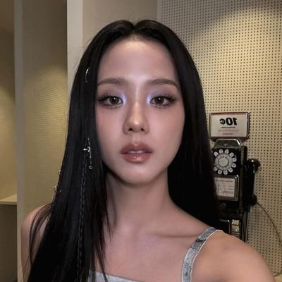 Sooyyaaa_'s profile picture. BLACKPINK 행복지수 103% 🤍 
AMORTAGE —