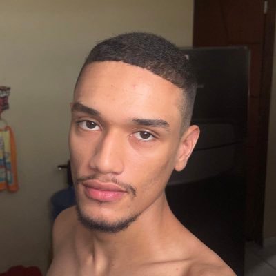 kayanfonseca's profile picture. i love sleeping