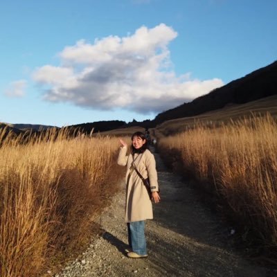 jeEIvomzCq83QqX's profile picture.