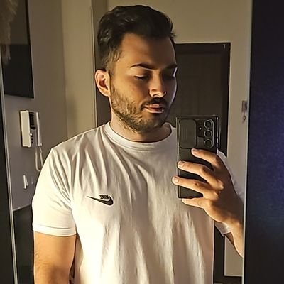 _pinow_'s profile picture. only high levels  💯
♉️