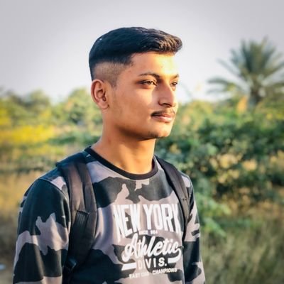 Huzaifa2k04's profile picture. Full Stack & AI Dev 🌐 | Next.js • Python • OpenAI SDK • TypeScript | Learning, Building & Sharing 💬 | From Code → SaaS | #TechTwitter #AIBuilder