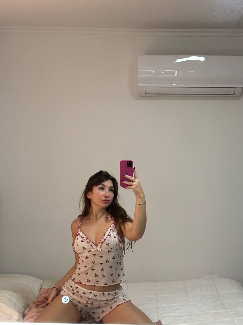 undeadrobinX's profile picture. hihi 19f - backup profile
wanting to meet new moots /ppl to vibe with
