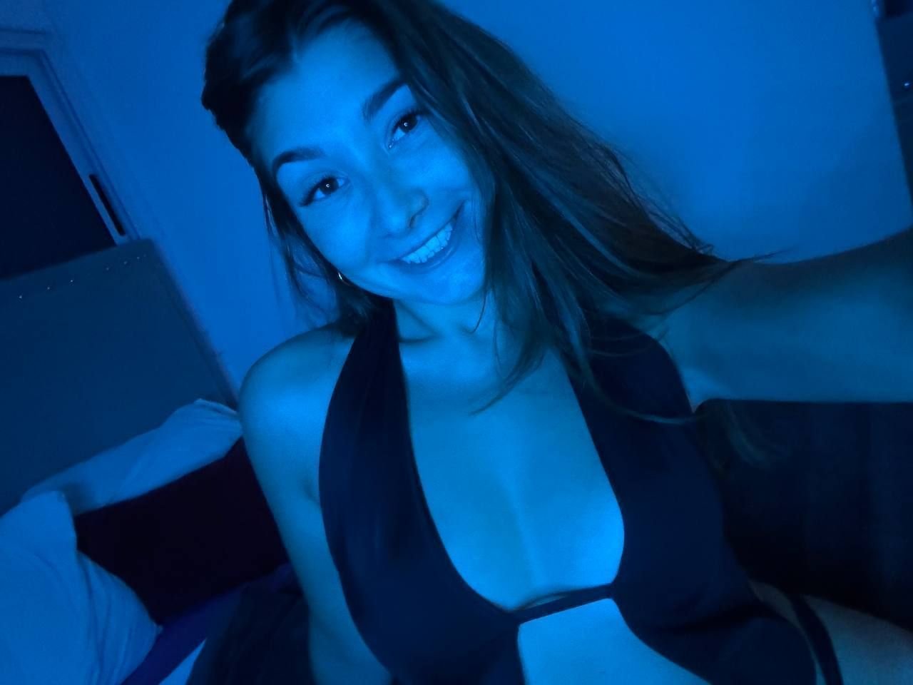 nature_mckenzie's profile picture. heyy nineteen f - backup acc
searching for friends /friends to talk to