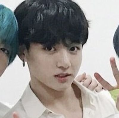 taembrazada's profile picture. diz q o jungkook nao é meu que eu te m4to vagabund4 te busco com uma f4ca se cuida smt 🤍  dona do @mindatie e doente no bts