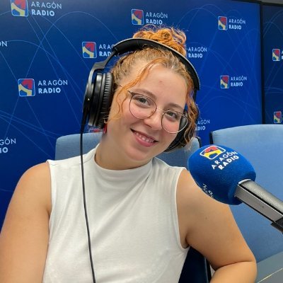 eme_laezz's profile picture. Periodista de las de libreta en mano, pregunta y mala letra 🌼 Ahora en @aragonradio. Más de mí aquí: https://t.co/f7v70MJ2PD