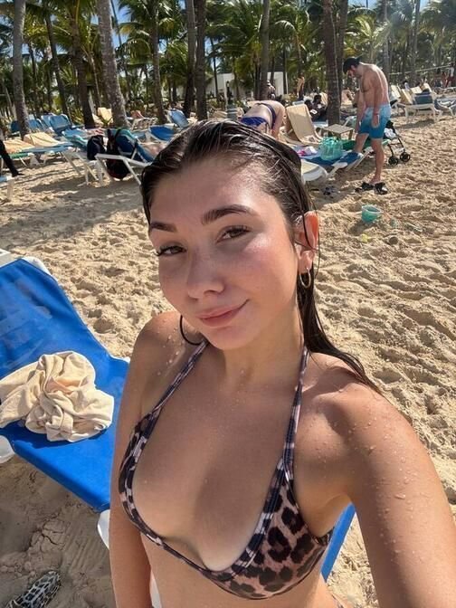 mgammarobin's profile picture. heyyy 19 female - new alt
wanting to meet friends /besties to talk to