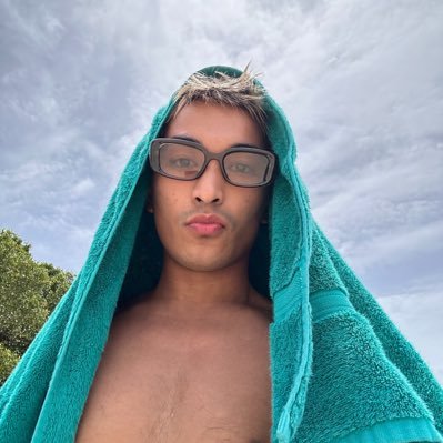 theloosero's profile picture. what’s good?