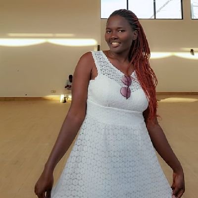 ashley_hellen9's profile picture. Storyteller of rural beauty & everyday life 🌾 | YouTube: Ashley Hellen