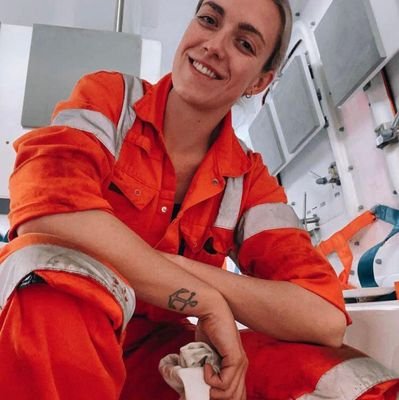 Sophia_1471's profile picture. ⚙️Marine Engineer⚓

&technical⛓️

superintendent🛠️

My

life at sea & beautiful destinations☀️

Freediver⛵🎡