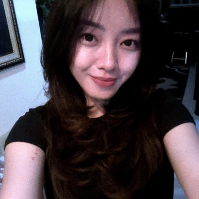 kmldraaa's profile picture. huft.