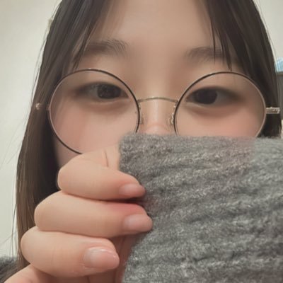 nana_and_P's profile picture. 19歳/大学生/清楚な子が一番エロいって、バレたら終わり/気分屋/DMそのうち返します/引用してくれたらいい事あるかも😳