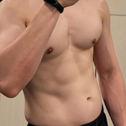 zzaclim's profile picture. Browsing only 
Chinese Vtop