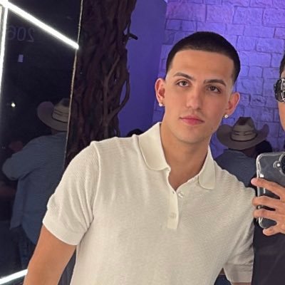 axei1x's profile picture. been running this shit △$△p