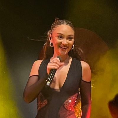 flovelvet's profile picture. #stellrene @028_011 art threads