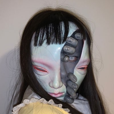 psylocibb's profile picture. La venganza de los traumas.