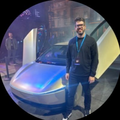 erictesla_'s profile picture. Principal Engineer, Lead Engineer -- Robotaxi #Tesla. STR Business Owner #airbnb.
