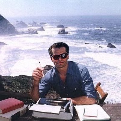 juregodler's profile picture. broadcaster, author and composer.