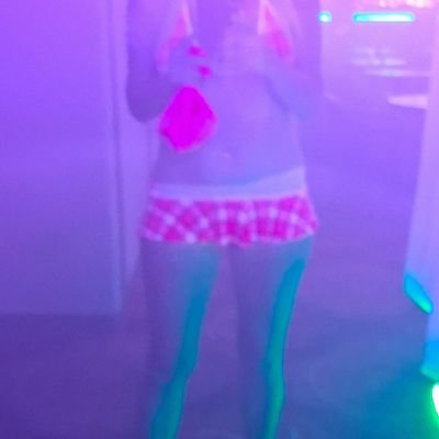 kandilucki71981's profile picture. Foot fetish fans and everything in between, hit me up on onlyfans in my DMs