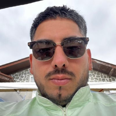 manigarii's profile picture. del mejor país de Chile. Roto e’ miechica