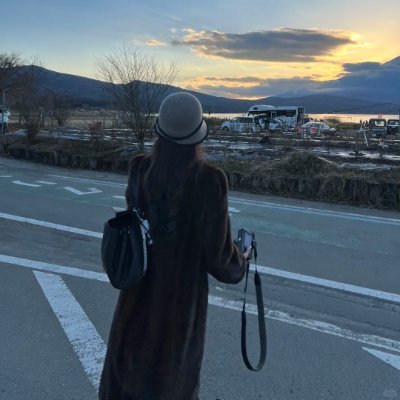thegreedchase's profile picture. Climbing charts and real mountains ⛰️ | Crypto analyst who believes campfires make the best meetings 🔥