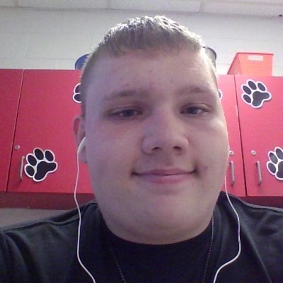 PraterCade65128's profile picture. i am a trump fan and Reba McEntire  fan I love her songs and I like shabozey and I like  uncle cracker and I like dog the bounty hunter 
 Follow Me on twiter