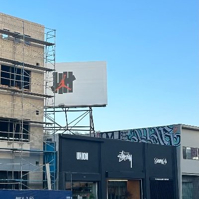 ymredjal's profile picture. 🍀