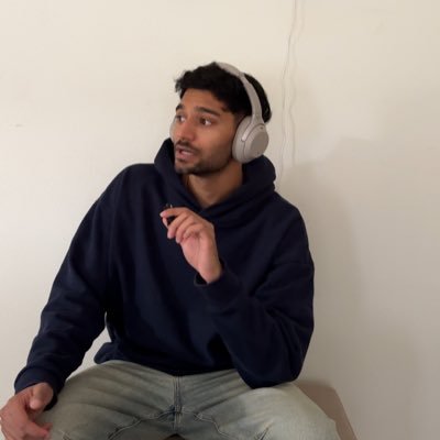 Yahs_vc's profile picture. Co-Founder, CEO @ Moksha - the future of mindfulness is interactive 🧊Moksha O₁ is a smart device + app to master breathwork 🧊 1.5M in total sales. Hardware.