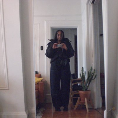 jodecicry's profile picture. 