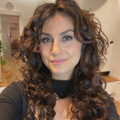 charlsbaculi25's profile picture. Normal American woman concerned about the direction our country is going.