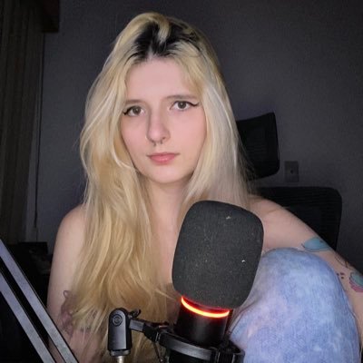 yasmin bacon (sim é meu nome)さんのプロフィール画像
