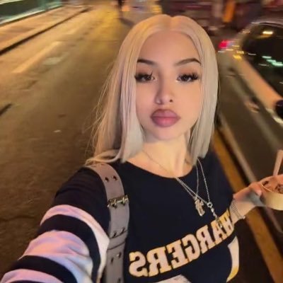 skrtonmc's profile picture. be authentic, ironic right?