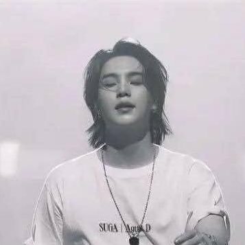 jeonkisaa_'s profile picture. Aktif tapi memang jarang dipakai