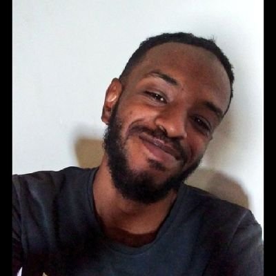 abo_obidah19's profile picture. مهارة صنع حياة من مخلفات الأيام.