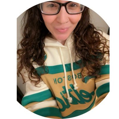 celticsfreak50's profile picture. can’t. Celtics are on☘️☘️☘️☘️☘️ BLEED GREEN - 162 girl⚾️ #dirtywater