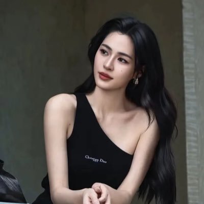 3ttmIlOt2735968's profile picture. 互关