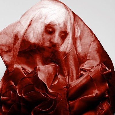 mistrmacabre's profile picture. horror | gaga | gamer | pathological liar.. or am I? Gaga noticed 1x