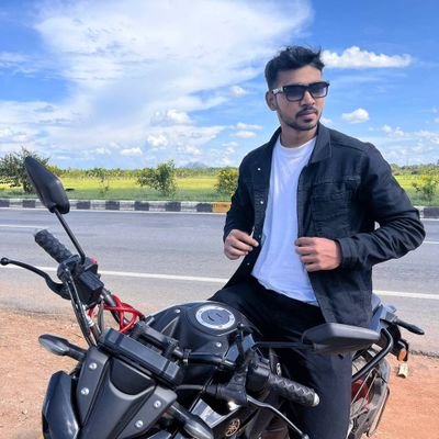 VishalP90771's profile picture. Software developer ||
Hustler || 
Gym || code || eat || 😴 🔁
