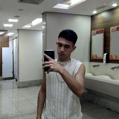 Aethonixxx's profile picture. 🌙✨️🤍💍